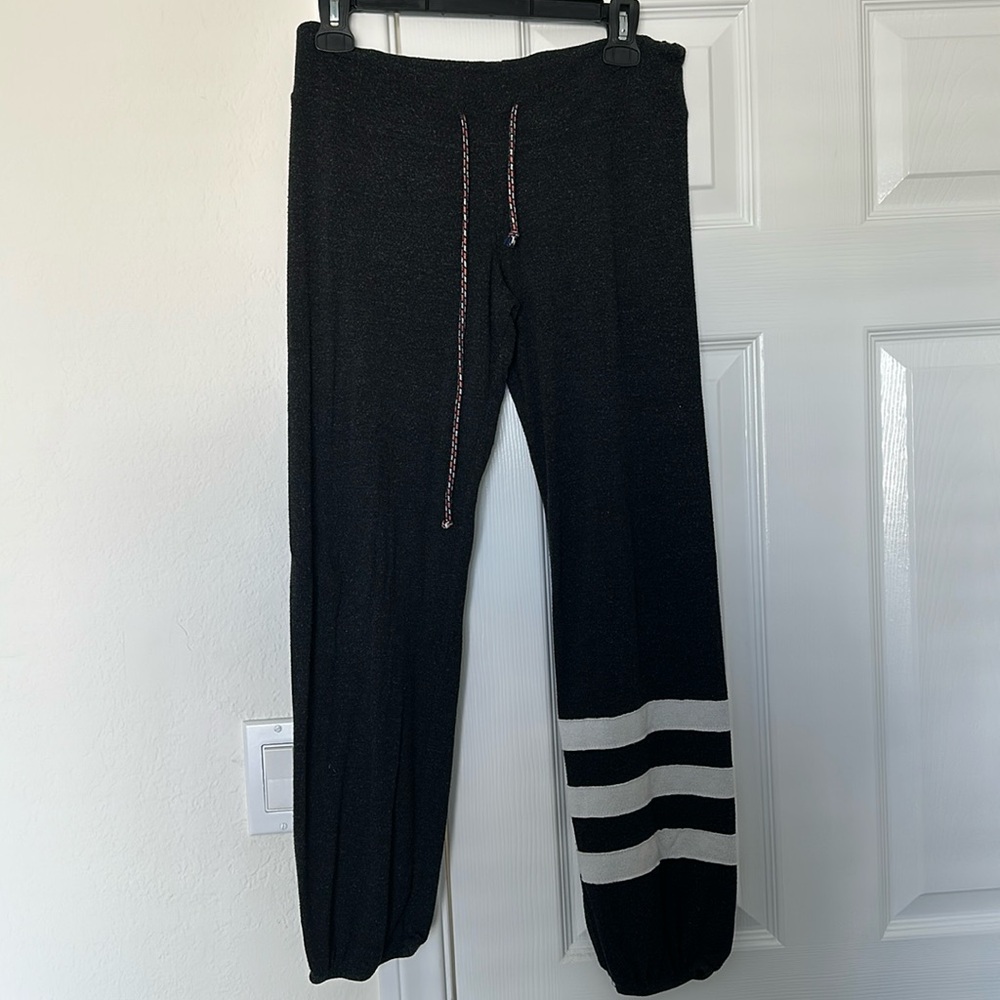 Sundry sweatpants